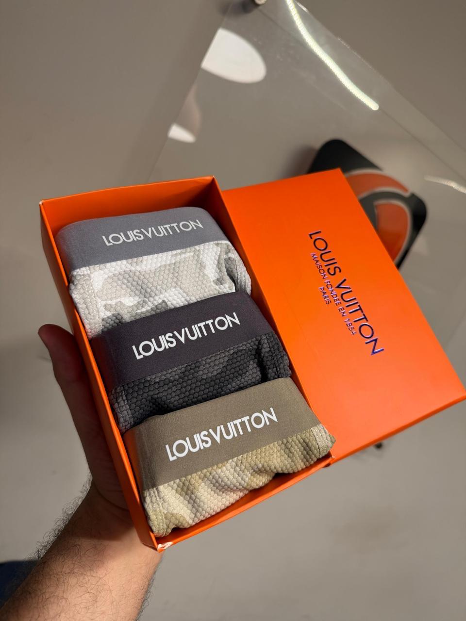 LOUIS VUITTON X ARMY بامبو فايبر